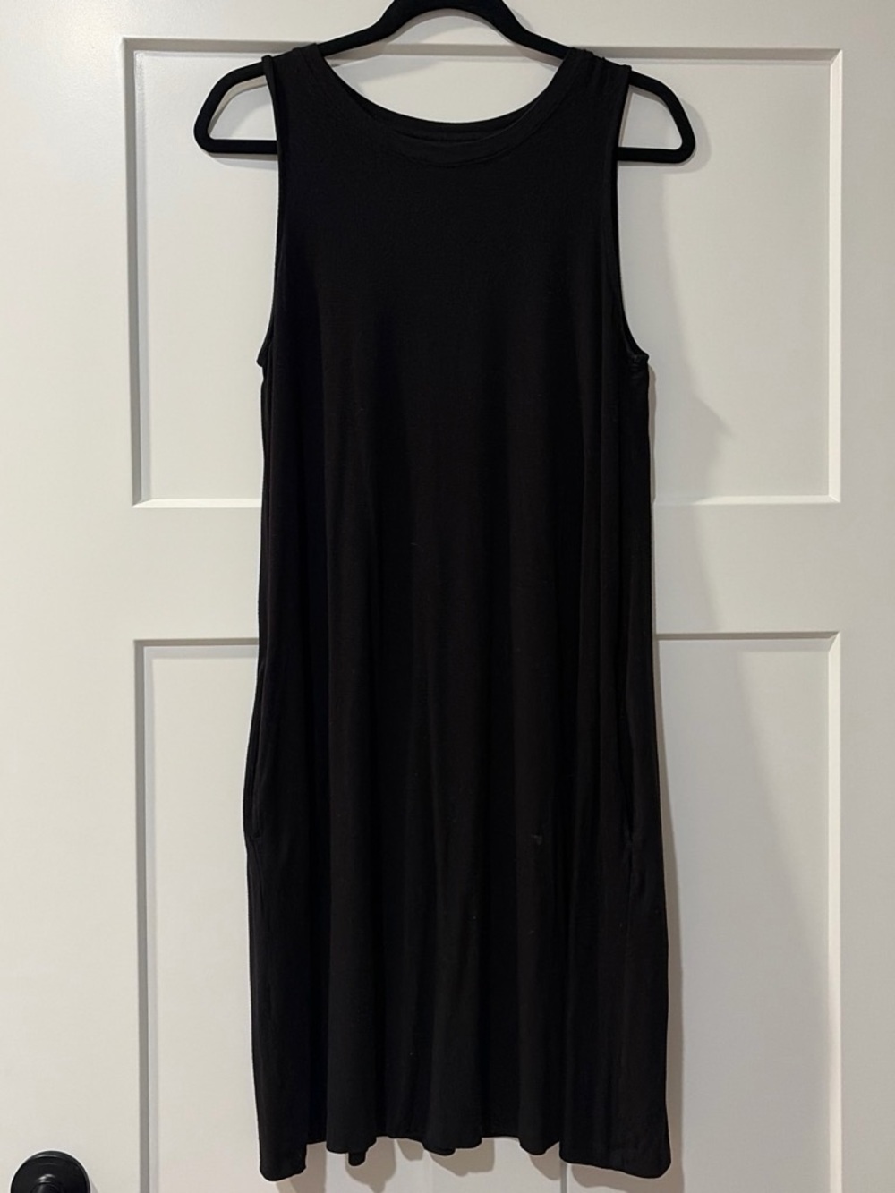 Sleeveless Black Swing Dress - Timeless Casual Style